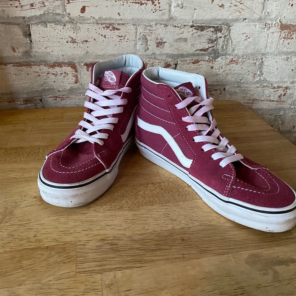 Raspberry high top vans